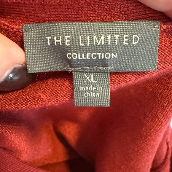 The Limited Women's Red Crew Neck Sweater - Picture 6 of 6